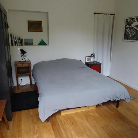 D'hotes Sur Jardin Acces Pmr Bed & Breakfast