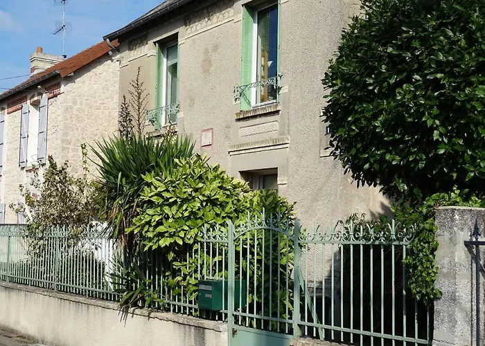 Bed & Breakfast D'hotes Sur Jardin Acces Pmr Caen